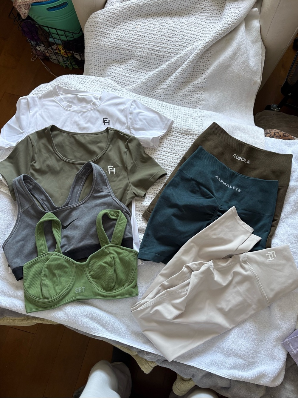 Gym/workout clothes bundle!